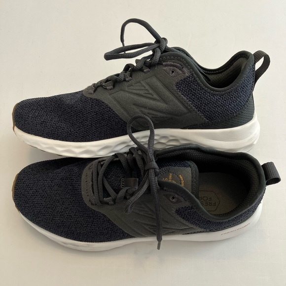 New Balance Fresh Foam SPT V4 Running Shoes 9.5 - Picture 4 of 9